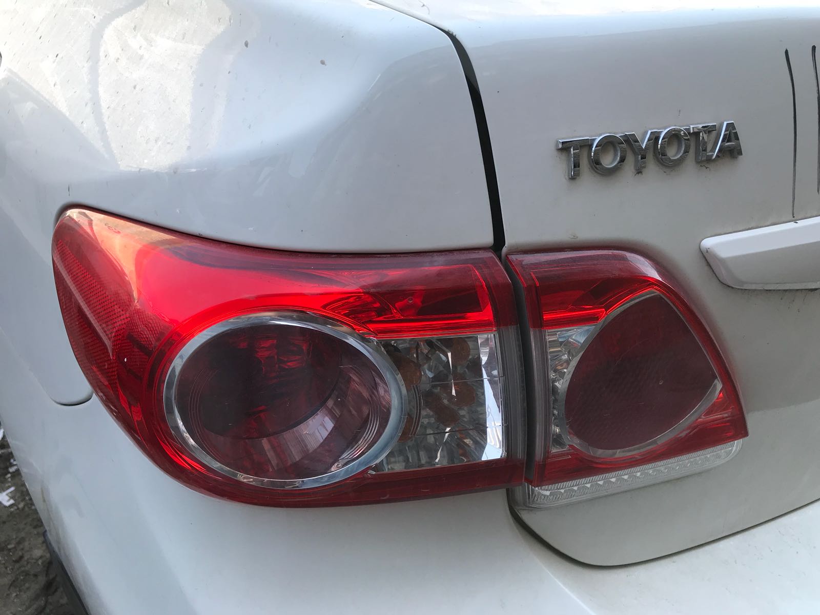 2010-2012 MODEL TOYOTA COROLLA ÇIKMA SOL STOP ADNAN TÜRK'DE